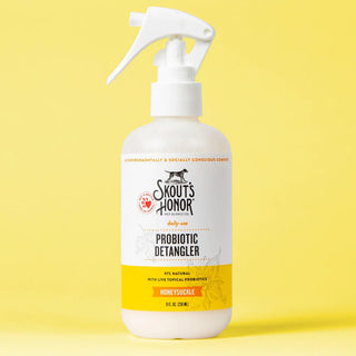 Skout's Honor Probiotic Daily Use Pet Detangler - Honeysuckle (8 oz)