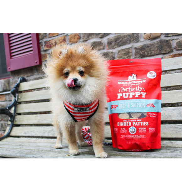 Stella & Chewy's Perfectly Puppy Chicken & Salmon Dinner Patties Freeze-Dried Raw Food (5.5 oz)