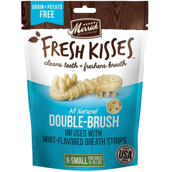 Package of Merrick Fresh Kisses dog treats for tooth cleaning