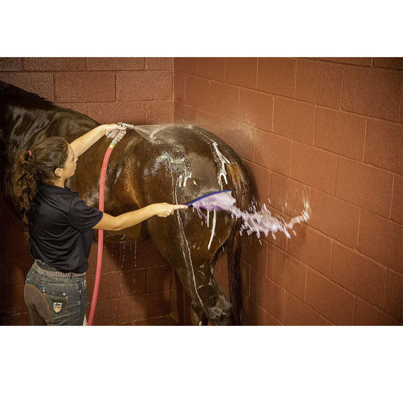 Exhibitor's Quic Color Intensifier Shampoo for Horses with horse