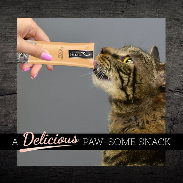 Fussie Cat Sardine Puree Lickable Cat Treats