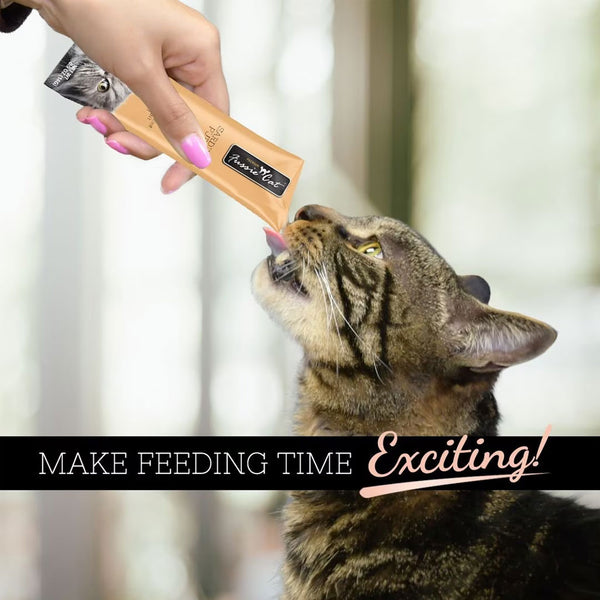 Fussie Cat Sardine Puree Lickable Cat Treats