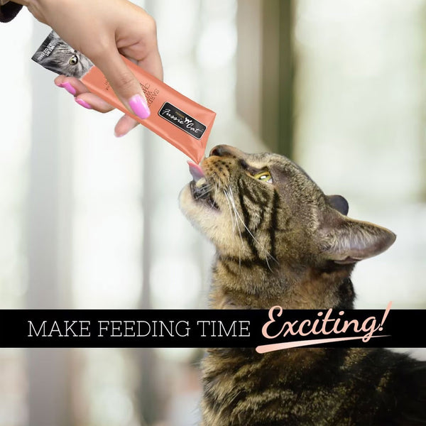 Fussie Cat Sardine with Chicken Puree Lickable Cat Treats