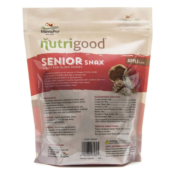 Manna Pro Nutrigood Senior Snax Apple Flavor Treats for Horses (2 lb)