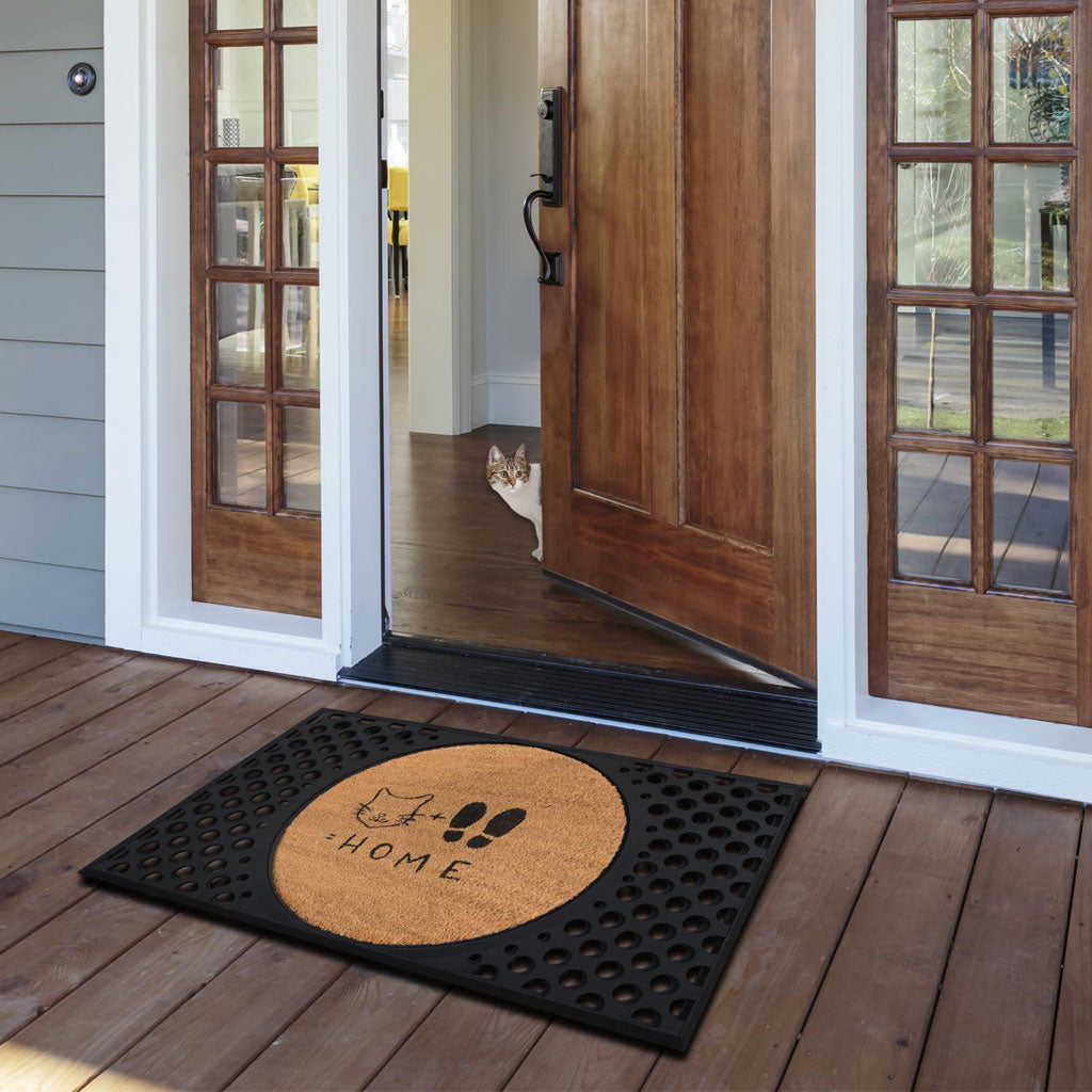 4 Cats & Dogs Two Pets + Home Round Entrance Mat