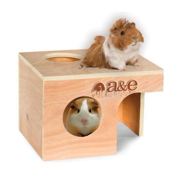 A & E Cages Small Animal Wooden Hut (Guinea Pig)