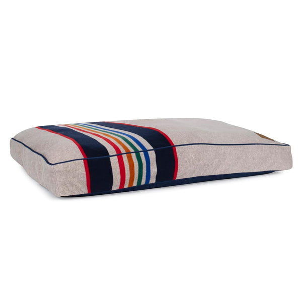 Pendleton National Park Pillow Bed with Removable Cover (Yellowstone) For Dog