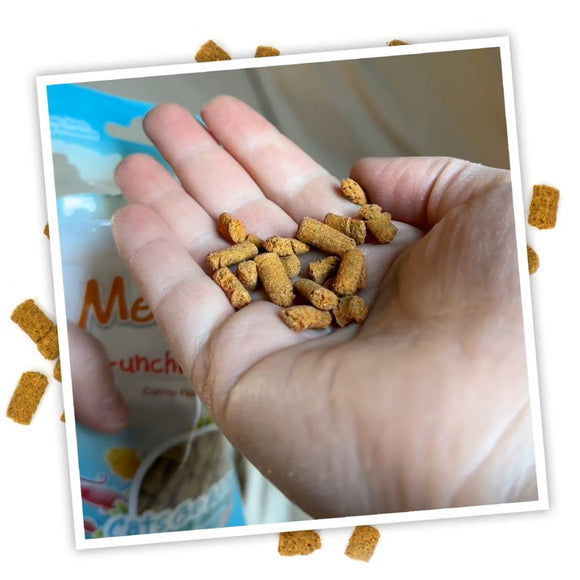 Meowijuana Crunchie Munchies Seafood Medley Flavor Catnip Treats (3 oz)