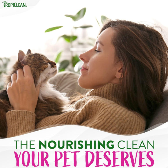 TropiClean Deep Cleansing Waterless Cat Shampoo (7.4oz)