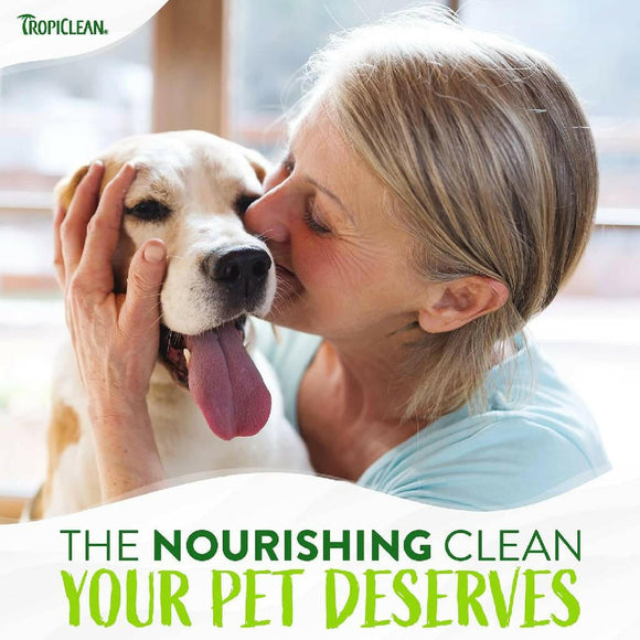 Tropiclean Aloe Moist Deodorizing Shampoo for Pets (20 oz)