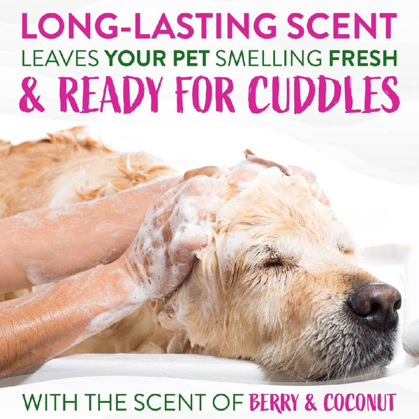 Tropiclean Coconut & Berry Deep Cleansing Shampoo For Pets (20 oz)