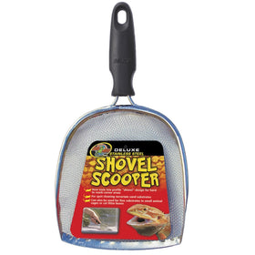 Shovel Scooper with packaging on a white background