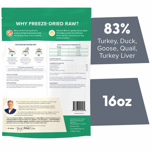 Nature's Blend freeze-dried raw pet food package with ingredient information and weight details.