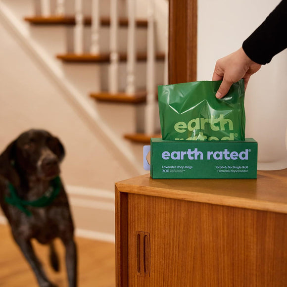 Earth Rated Dog Poop Bags Grab & Go Single Roll- Lavender Scented (300 Bags)