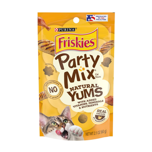 Friskies Party Mix Natural Yums Chicken Recipe Cat Treats - 2.1 oz - Cat Treats 1