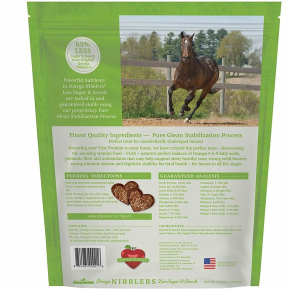 Low sugar and starch horse nibblers for equine diets