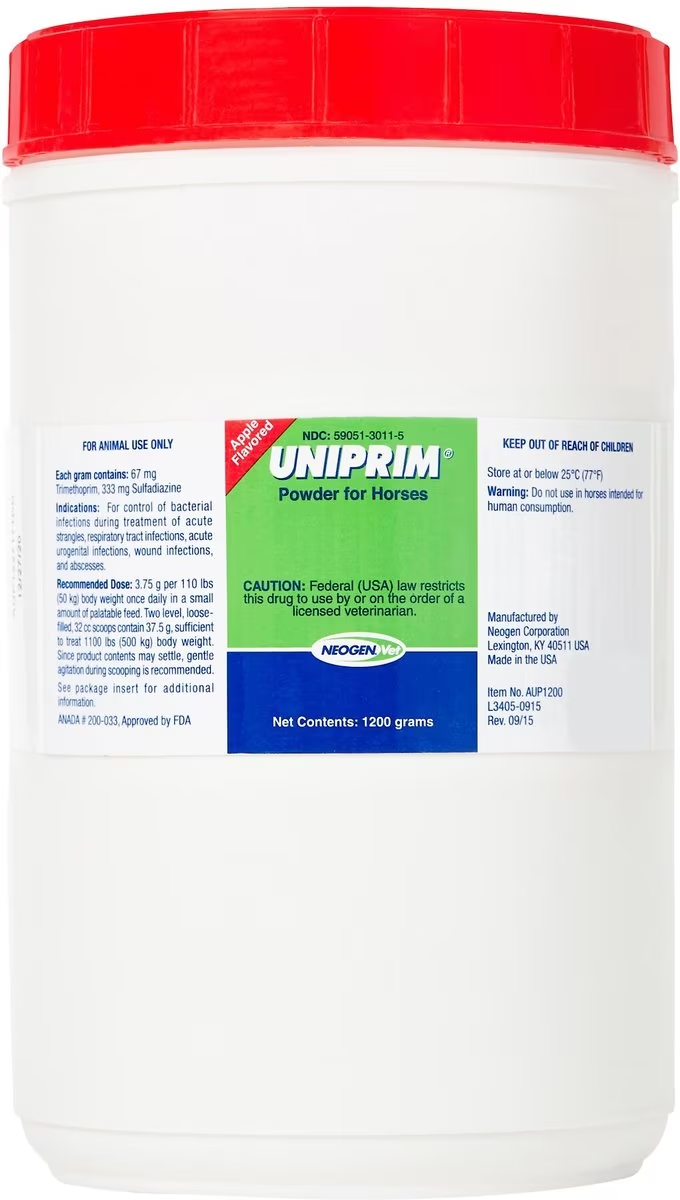 Uniprim Powder for Horses - Apple-Flavored Antibacterial Treatment