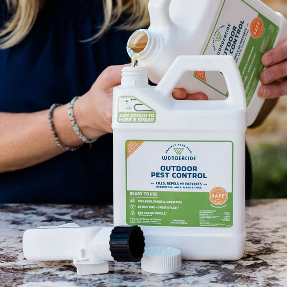 Wondercide Outdoor Pest Control Concentrate for Yard + Garden with Natural Essential Oils, 16-oz